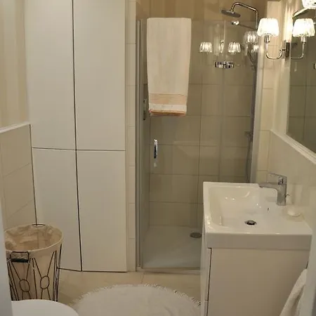شقة Apartament Osiedle Kartuska26 *